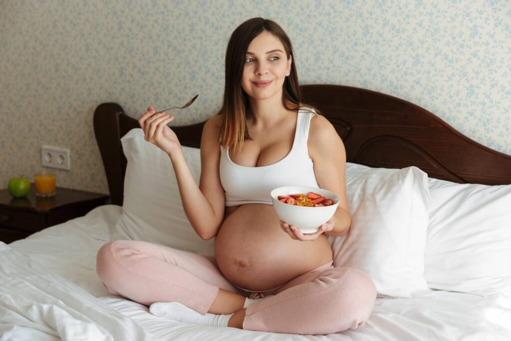 Healthy Pregnancy Tips: Fruits to Eat and Avoid During Pregnancy